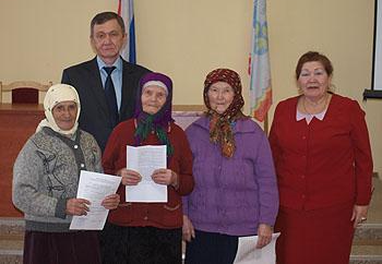 В Аликовском районе вручены свидетельства ветеранам Великой Отечественной войны на приобретение жилья